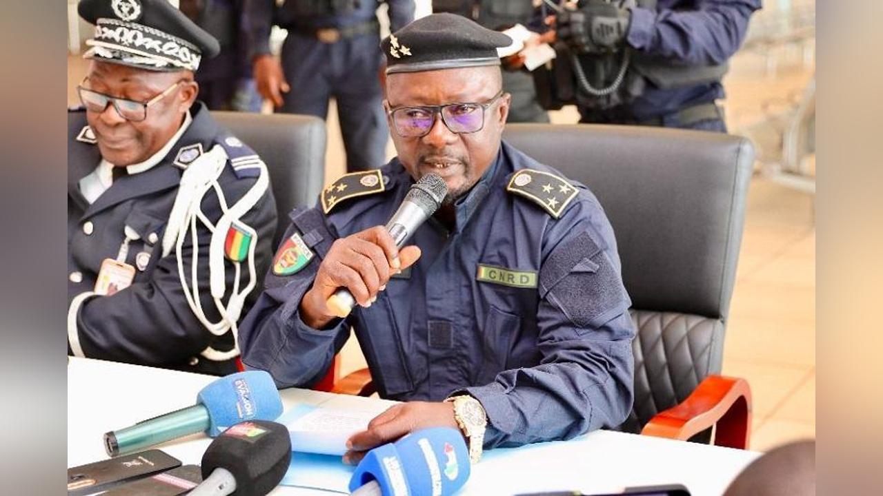 Le Général Djenaba Sory Appelle L’armée à Accompagner le Général Doumbouya pour le Développement de la Guinée : ‘’Sans Vous, il N’Y a pas de Paix’’ Le Général Djenaba Sory Appelle L’armée à Accompagner le Général Doumbouya pour le Développement de la Guinée : ‘’Sans Vous, il N’Y a pas de Paix’’