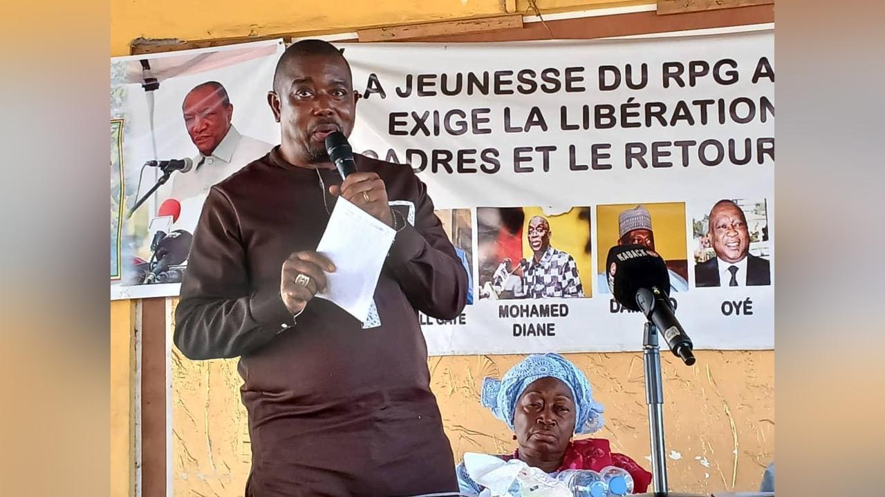 Le RPG Suspend Ses Activités Jusqu’à Nouvel Ordre : ‘’On ne Va pas se Lancer dans ce Cycle de Violences’’, Assure le Camp D’Alpha Condé Le RPG Suspend Ses Activités Jusqu’à Nouvel Ordre : ‘’On ne Va pas se Lancer dans ce Cycle de Violences’’, Assure le Camp D’Alpha Condé
