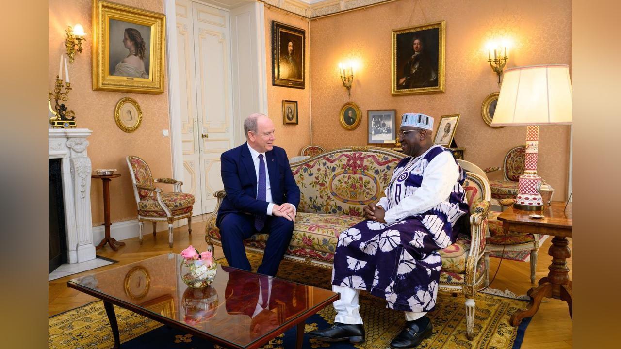 Diplomatie : la Guinée Désormais Représentée à Monaco, L’Ambassadeur Seinkoun Sylla Salue le Leadership du Général Doumbouya Diplomatie : la Guinée Désormais Représentée à Monaco, L’Ambassadeur Seinkoun Sylla Salue le Leadership du Général Doumbouya