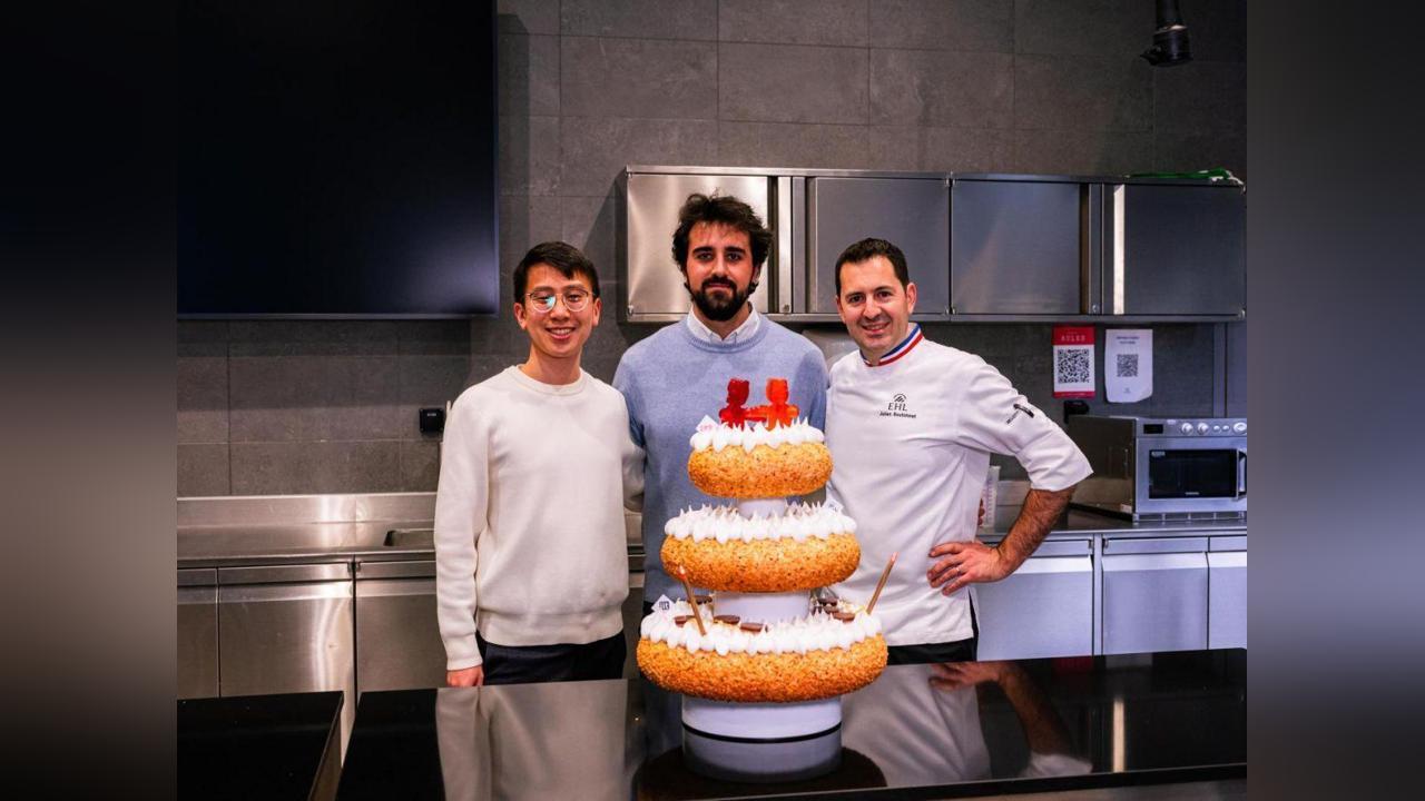 Qui Veut Goûter du Robocake un Projet Étonnant Qui Veut Goûter du Robocake un Projet Étonnant