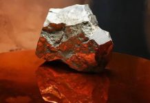 Fragment Martien se Vend pour Plus de 5 Millions Fragment Martien se Vend pour Plus de 5 Millions