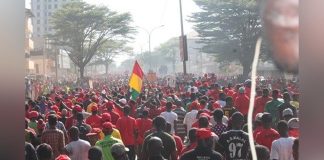 Forces Vives de Guinée Rejettent Doumbouya et Mobilisent Forces Vives de Guinée Rejettent Doumbouya et Mobilisent