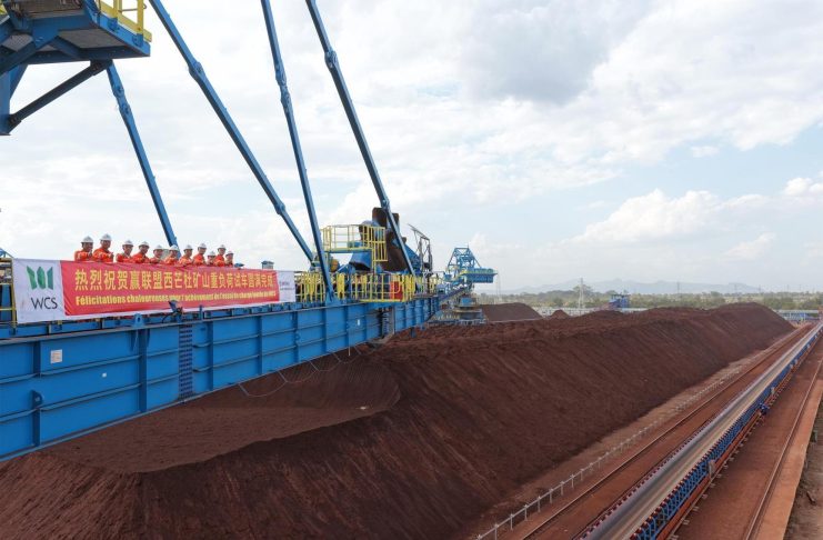 Simandou: Essais de Mise en Charge du Minerai Réussis Simandou: Essais de Mise en Charge du Minerai Réussis