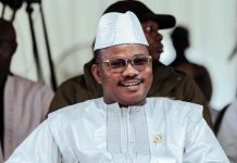 Dansa Kourouma se Réjouit de la Convergence Doumbouya Dansa Kourouma se Réjouit de la Convergence Doumbouya