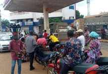 Pénurie de Carburant Paralyse Cours à Kankan Pénurie de Carburant Paralyse Cours à Kankan