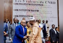 Palais du Peuple ne Paie pas les Factures D’électricité Palais du Peuple ne Paie pas les Factures D'électricité