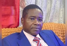 Fodé Oussou Fofana Rendre Hommage à Abdoulaye Sankara Fodé Oussou Fofana Rendre Hommage à Abdoulaye Sankara