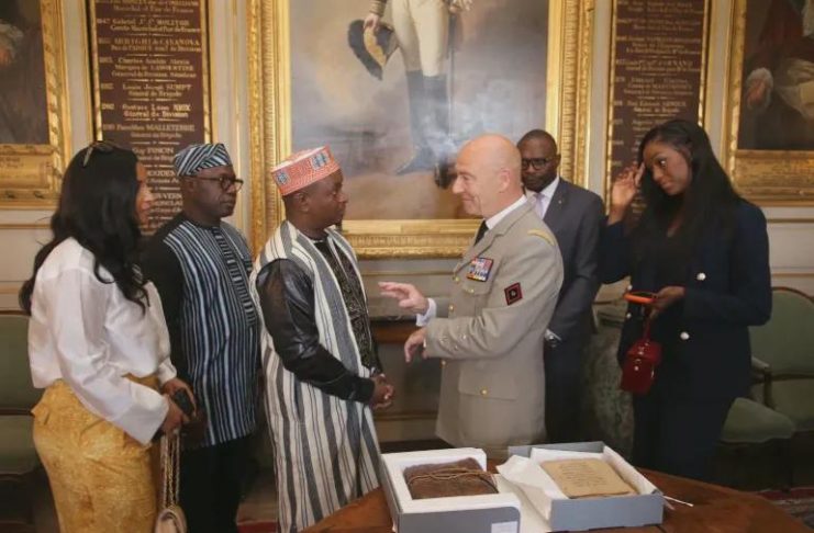La Guinée Réclame le Coran de Samory Touré La Guinée Réclame le Coran de Samory Touré