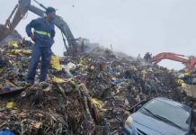 Au Moins 30 Morts dans L’Effondrement D’Une Décharge à Conakry Au Moins 30 Morts dans L'Effondrement D'Une Décharge à Conakry