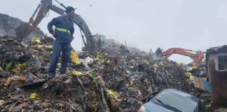 Au Moins 30 Morts dans L’Effondrement D’Une Décharge à Conakry Au Moins 30 Morts dans L'Effondrement D'Une Décharge à Conakry