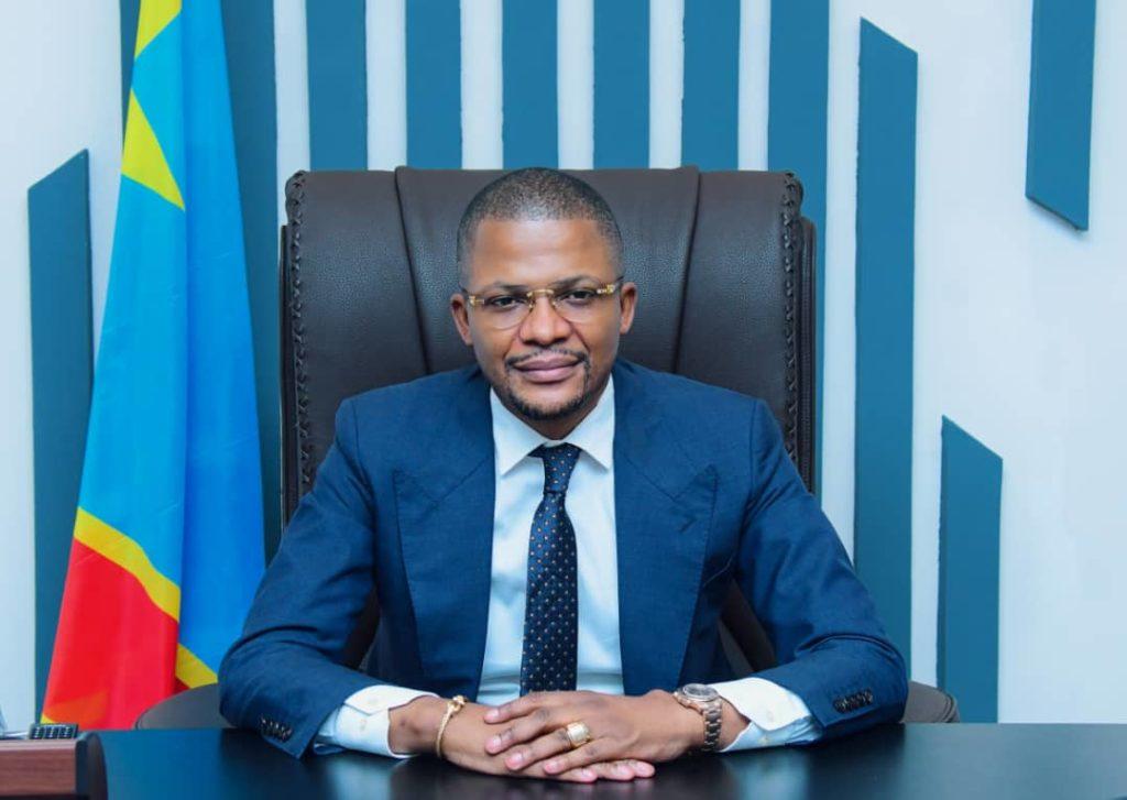 Hydrocarbures : le ministre Didier Budimbu explique les enjeux du lancement de l’appel d’offres de seize blocs pétroliers Hydrocarbures : le ministre Didier Budimbu explique les enjeux du lancement de l’appel d’offres de seize blocs pétroliers
