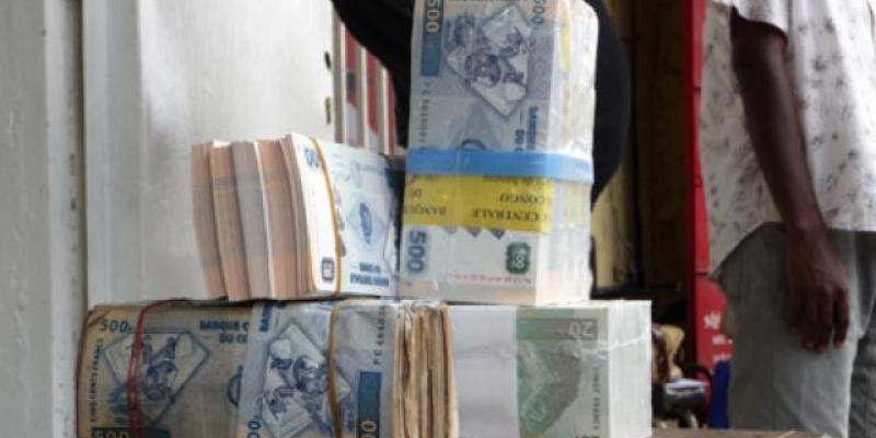 RDC : à fin avril 2022, les dépenses globales du Gouvernement chiffrées à 2 927,6 milliards de CDF (rapport) RDC : à fin avril 2022, les dépenses globales du Gouvernement chiffrées à 2 927,6 milliards de CDF (rapport)