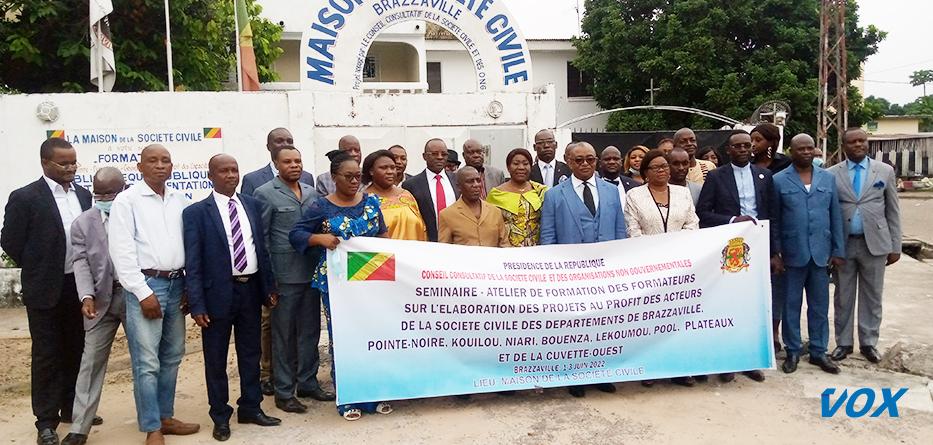 les acteurs de la société civile formés en technique de rédaction de projet les acteurs de la société civile formés en technique de rédaction de projet