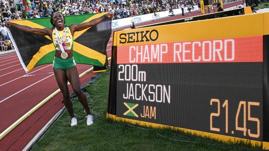 Mondiaux d’athlétisme: Shericka Jackson remporte le 200m et s’offre le 2e chrono de l’histoire Mondiaux d’athlétisme: Shericka Jackson remporte le 200m et s’offre le 2e chrono de l’histoire