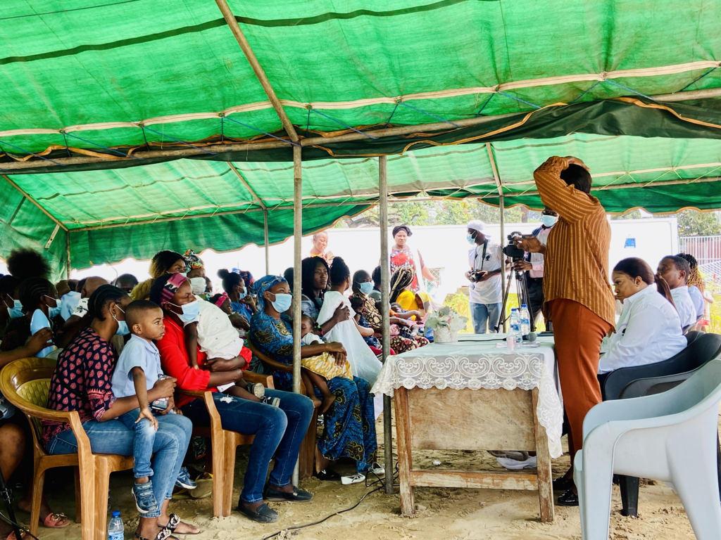 Santé : des femmes sensibilisées au cancer du sein Santé : des femmes sensibilisées au cancer du sein
