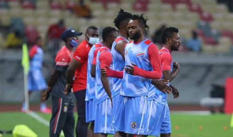 Éliminatoires CHAN Algérie 2023 : les Léopards locaux s'imposent à Yaoundé devant le Tchad Éliminatoires CHAN Algérie 2023 : les Léopards locaux s'imposent à Yaoundé devant le Tchad