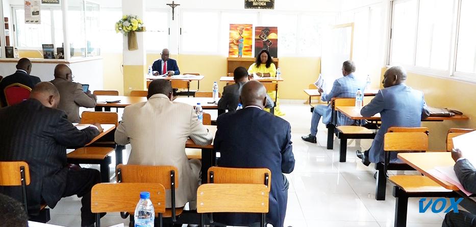 le cslc condamne le piratage du journal « le troubadour » le cslc condamne le piratage du journal « le troubadour »