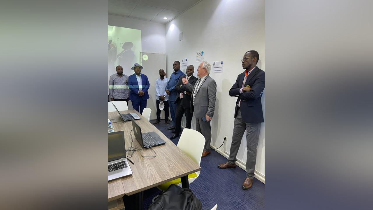 Technologies : Point Sys ouvre une salle de formation d’élite à Brazzaville Technologies : Point Sys ouvre une salle de formation d’élite à Brazzaville