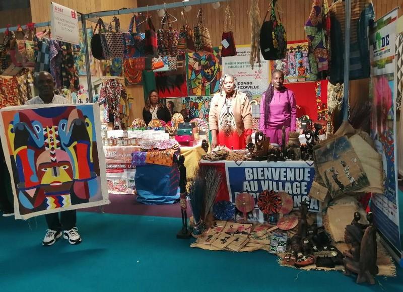 Foire de Paris 2023 : des artisans congolais au Parc des expositions de la Porte de Versailles Foire de Paris 2023 : des artisans congolais au Parc des expositions de la Porte de Versailles