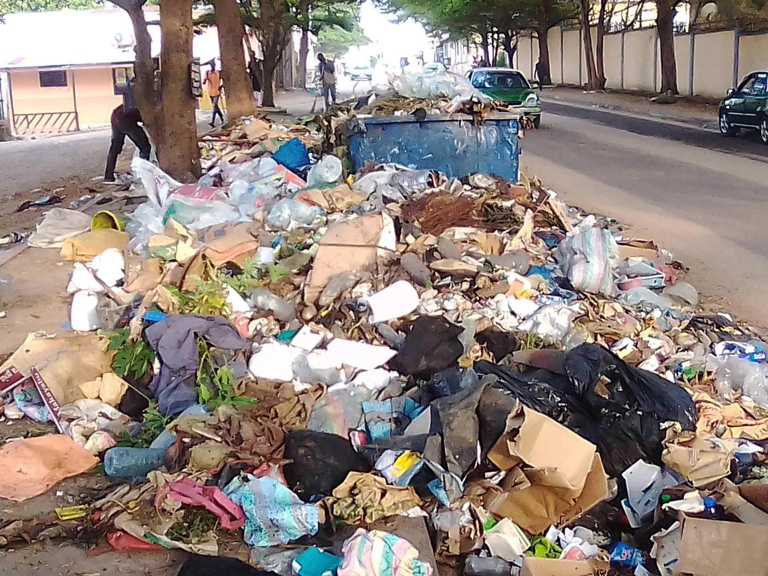 Assainissement : les poubelles publiques mises en cause Assainissement : les poubelles publiques mises en cause