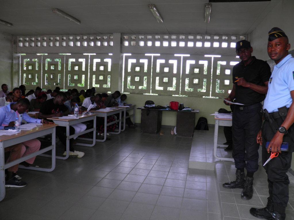 Force publique: la gendarmerie et la police ouvrent leurs portes aux nouveaux éléments Force publique: la gendarmerie et la police ouvrent leurs portes aux nouveaux éléments