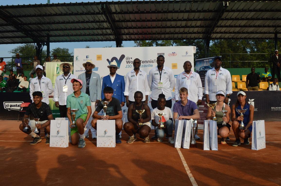 Tournoi international de tennis « J30 » : Sam Park et El Mouttaki s’imposent en simples Tournoi international de tennis « J30 » : Sam Park et El Mouttaki s’imposent en simples