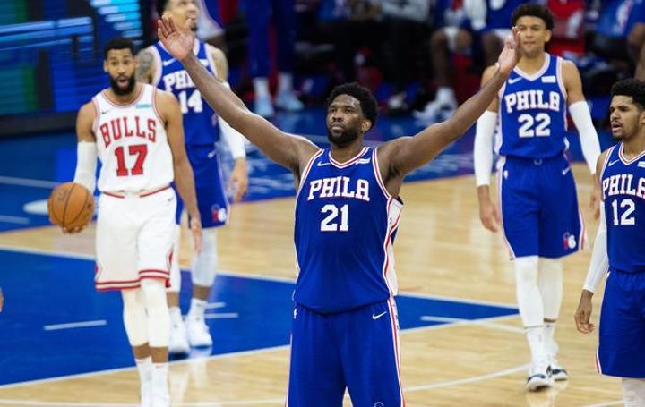 Basket-Ball
Basket : Le Camerounais Joel Embiid, deuxième Africain de l’Histoire désigné MVP en NBA Basket-Ball Basket : Le Camerounais Joel Embiid, deuxième Africain de l’Histoire désigné MVP en NBA