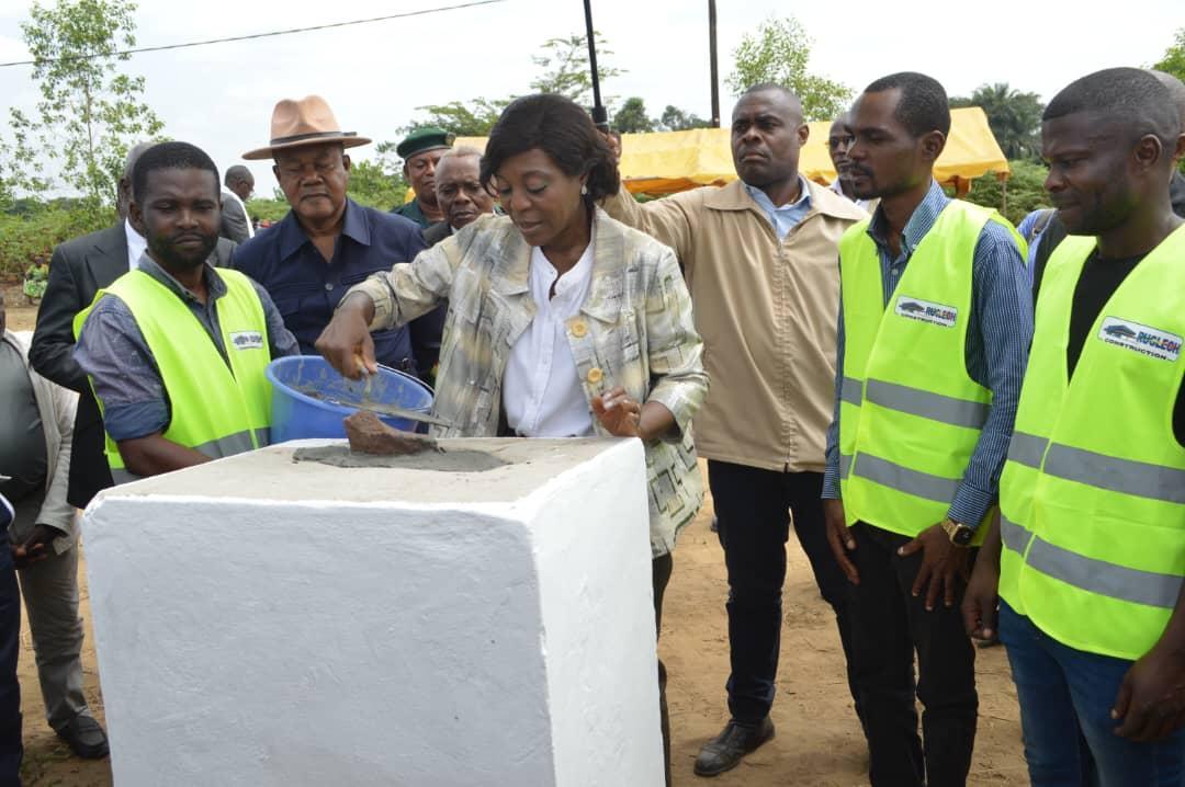 District de Mbama: lancement des travaux de construction de la maison du développement durable District de Mbama: lancement des travaux de construction de la maison du développement durable