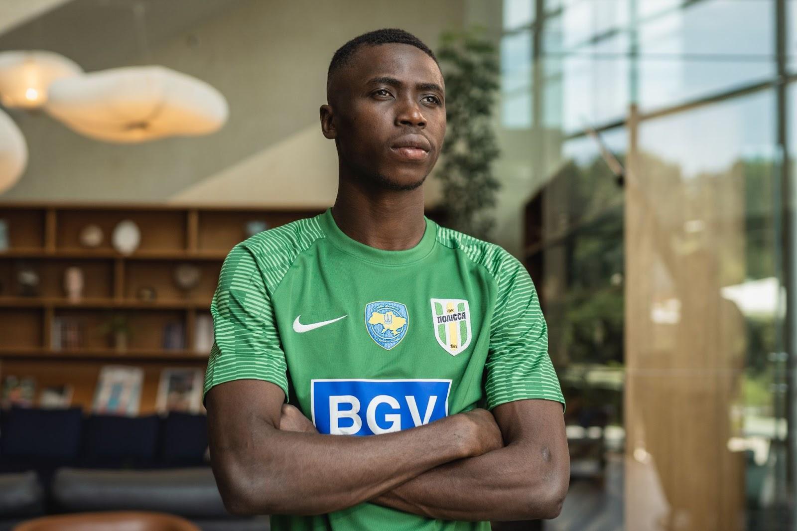 Transfert : Béni Moukouana s’engage en Ukraine Transfert : Béni Moukouana s’engage en Ukraine