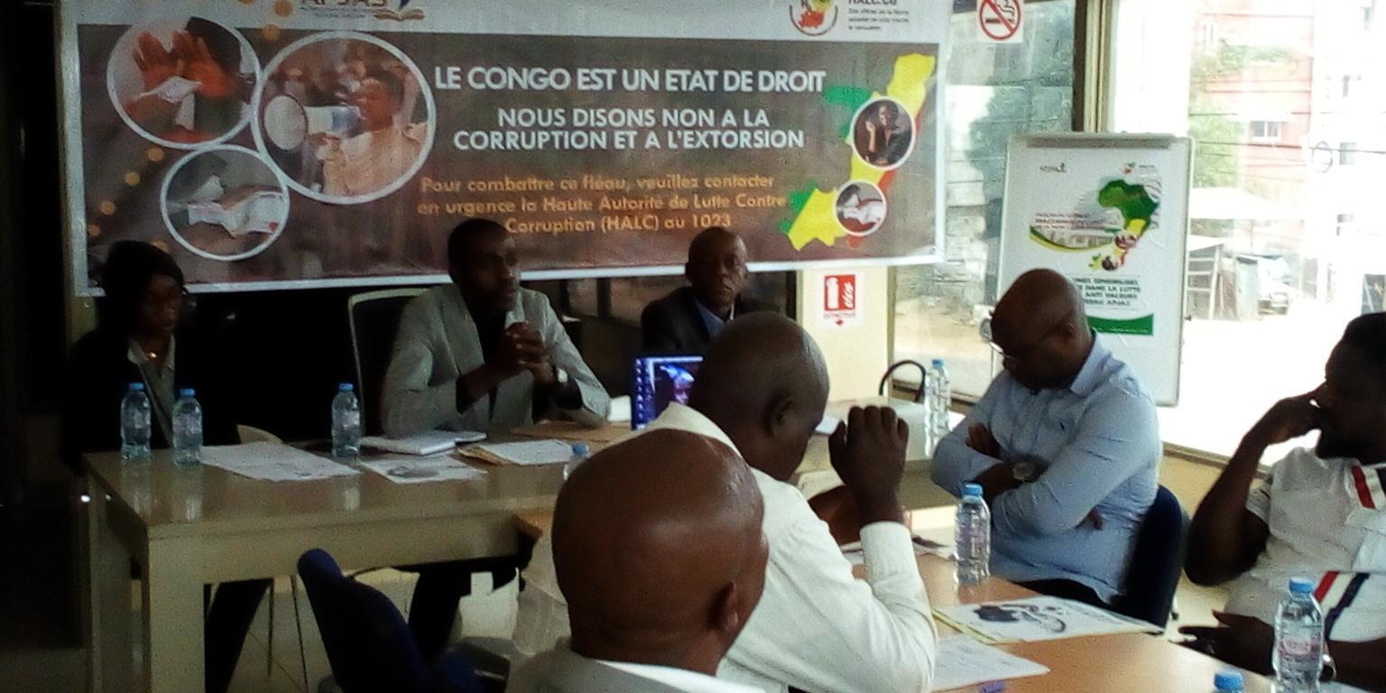 Corruption : les communautés étrangères sensibilisées aux moyens de lutte contre le fléau Corruption : les communautés étrangères sensibilisées aux moyens de lutte contre le fléau