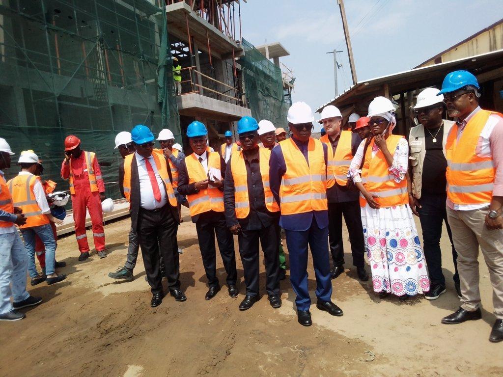 Infrastructure sanitaire : Gilbert Mokoki visite le chantier du Laboratoire national de Pointe-Noire Infrastructure sanitaire : Gilbert Mokoki visite le chantier du Laboratoire national de Pointe-Noire