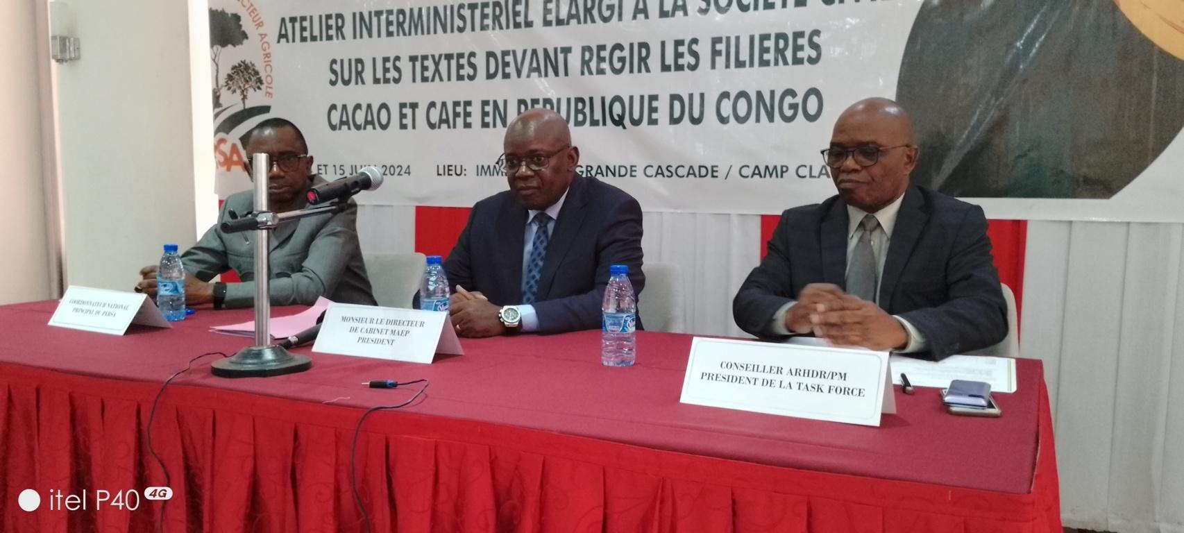 Agriculture : la filière cacaoyère bientôt dotée d’un cadre réglementaire Agriculture : la filière cacaoyère bientôt dotée d’un cadre réglementaire