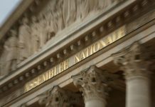 Loi Duplomb: Pétition Dépasse Deux Millions de Signatures Loi Duplomb: Pétition Dépasse Deux Millions de Signatures