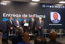 Certal Honore Firmin Édouard Matoko D’Une Distinction Certal Honore Firmin Édouard Matoko D'Une Distinction