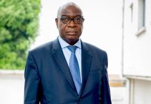 Roger Armand Makany Réélu au Conseil de L’Auf pour 4 Ans Roger Armand Makany Réélu au Conseil de L'Auf pour 4 Ans