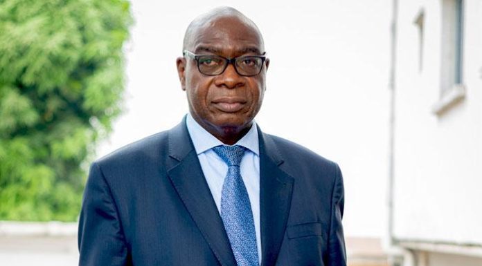 Roger Armand Makany Réélu au Conseil de L’Auf pour 4 Ans Roger Armand Makany Réélu au Conseil de L'Auf pour 4 Ans