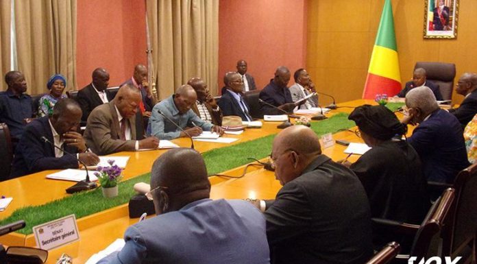 Sénat Appelle Retraités à Annuler Sit-In Sénat Appelle Retraités à Annuler Sit-In