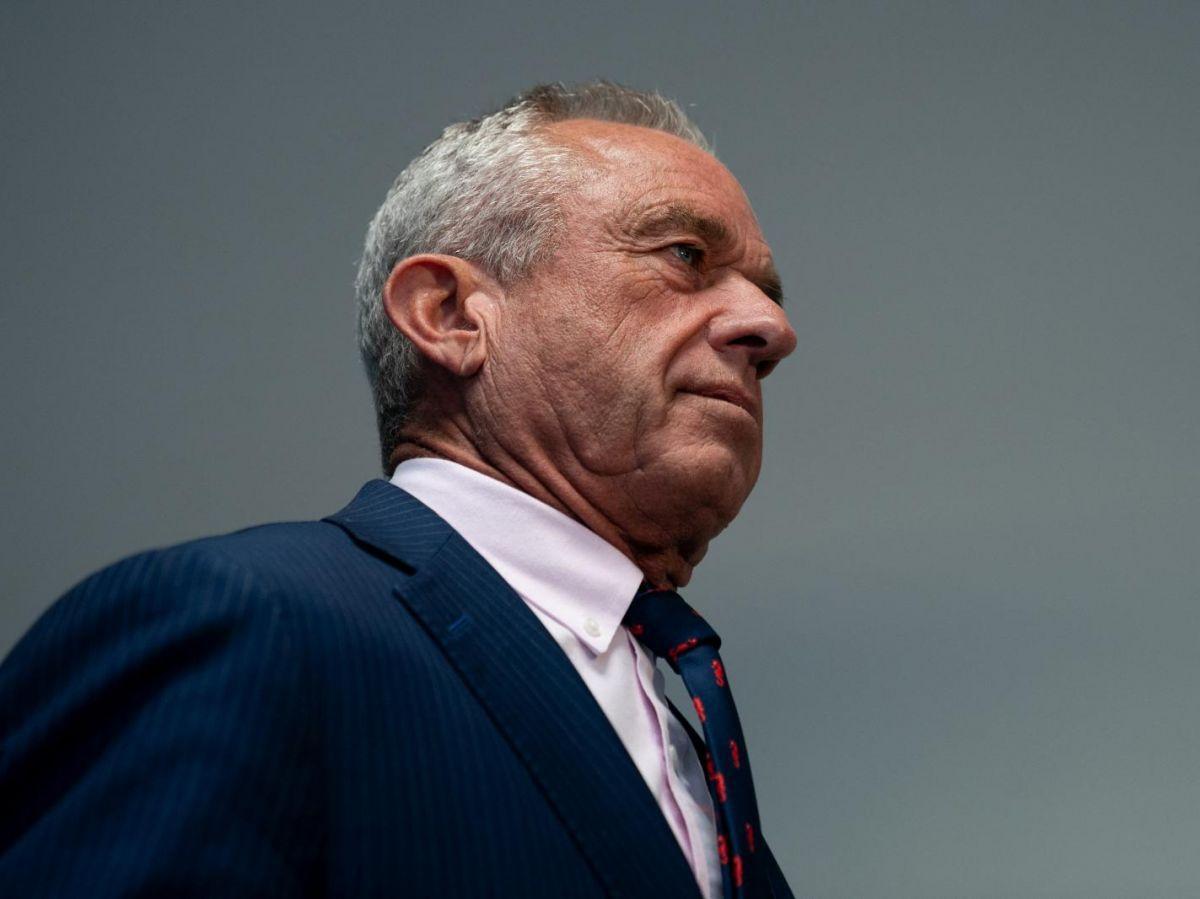 Un Ver Dans Le Cerveau: Le Cas De Robert Kennedy Jr. Un Ver Dans Le Cerveau: Le Cas De Robert Kennedy Jr.