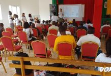 Sensibilisation des Pêcheurs à la Biodiversité Marine Sensibilisation des Pêcheurs à la Biodiversité Marine