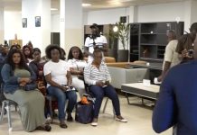 Agents De Burotop Iris Sensibilisés Au Diabète Agents De Burotop Iris Sensibilisés Au Diabète