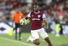 Premier League: Wan-Bissaka Prend le Dessus sur Sadiki ! Premier League: Wan-Bissaka Prend le Dessus sur Sadiki !