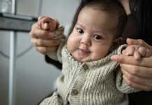 Bébé Sauvé D’une Tumeur Rare Grâce À Un Traitement Bébé Sauvé D'une Tumeur Rare Grâce À Un Traitement