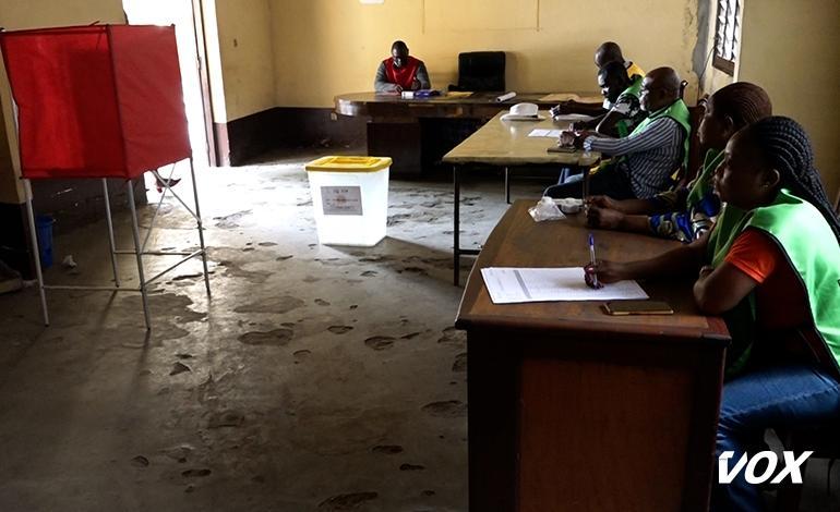 Retard Dans La Distribution Des Bulletins À Poto-Poto 2 Retard Dans La Distribution Des Bulletins À Poto-Poto 2