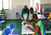 Vote Faible Engouement Aux Centres D’Angola-Libre Vote Faible Engouement Aux Centres D'Angola-Libre