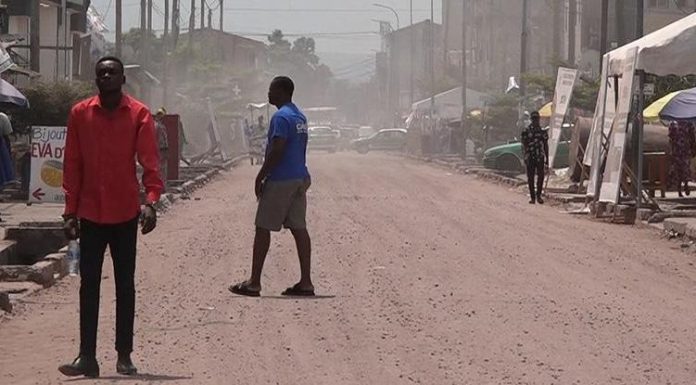 Travaux Routiers Interrompus Réduisent Mobilité Habitants Travaux Routiers Interrompus Réduisent Mobilité Habitants