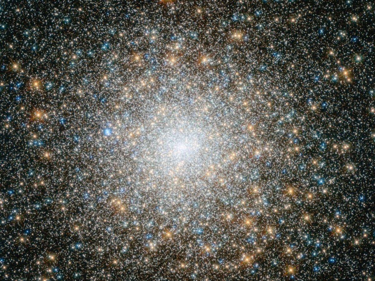 Amas d'étoiles et formation des galaxies à l'aube Amas d'étoiles et formation des galaxies à l'aube