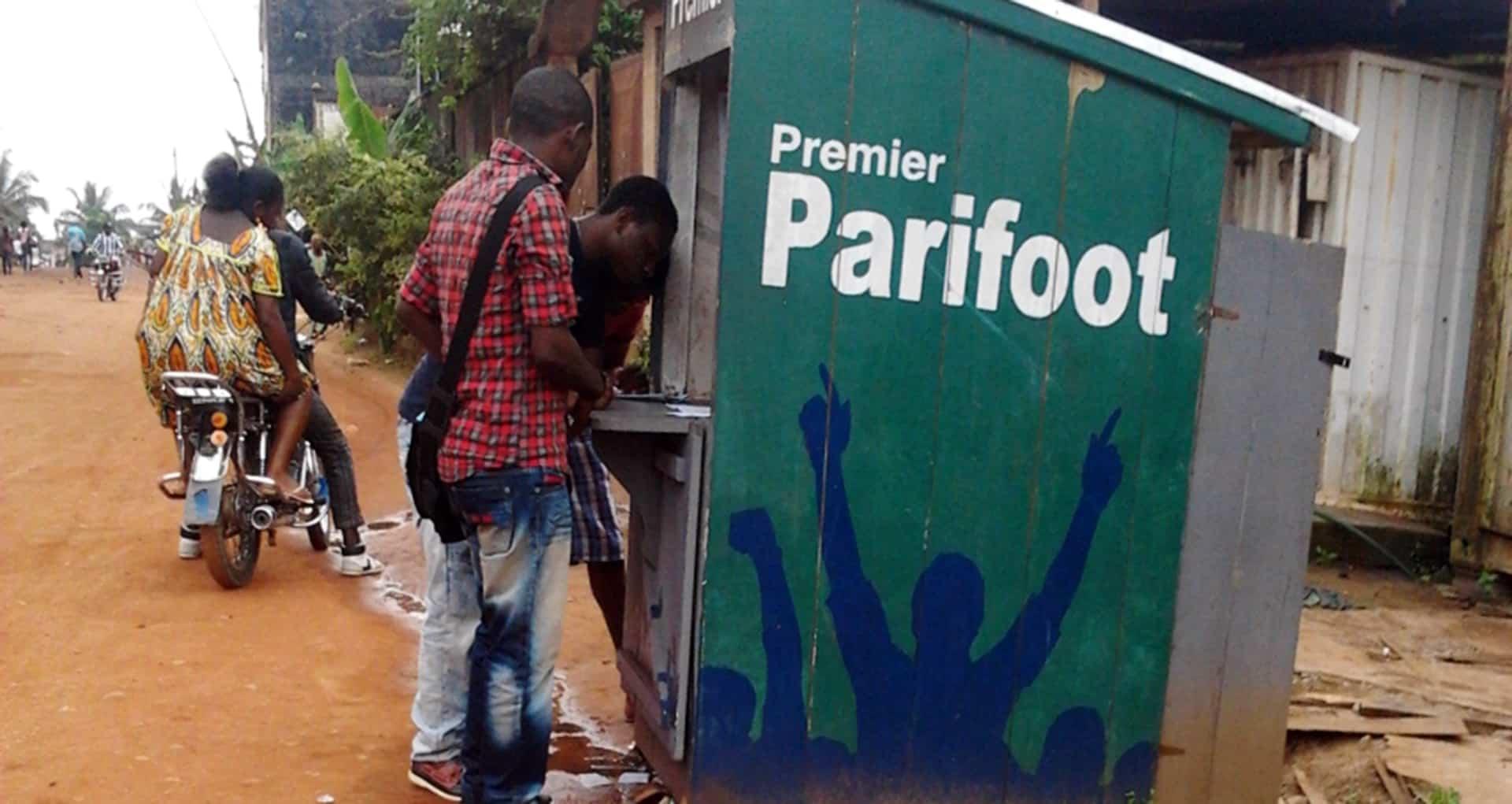 Kananga : Plusieurs élèves sèchent les cours pour le pari sportif, alerte le Comité urbain des enfants Kananga : Plusieurs élèves sèchent les cours pour le pari sportif, alerte le Comité urbain des enfants