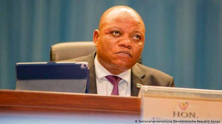 Remplacement de Kabund au bureau de l'Assemblée nationale : l'UDPS en attente du mot d'ordre de Félix Tshisekedi Remplacement de Kabund au bureau de l'Assemblée nationale : l'UDPS en attente du mot d'ordre de Félix Tshisekedi