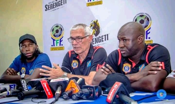 Maroc-RDC: Hector Cúper en conférence d'avant-match ce lundi soir, des réaménagements techniques attendus Maroc-RDC: Hector Cúper en conférence d'avant-match ce lundi soir, des réaménagements techniques attendus