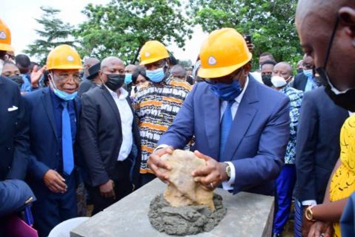 Mémorial de Lumumba : plus de 60 jours après la pose de la première pierre, les travaux n'ont pas toujours débuté Mémorial de Lumumba : plus de 60 jours après la pose de la première pierre, les travaux n'ont pas toujours débuté